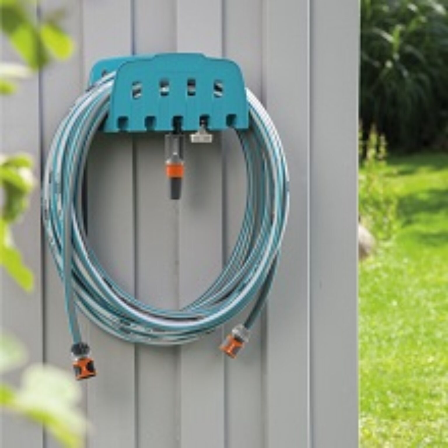 Relaxdays staande tuinslanghouder, voor in de tuin, tuinslangen tot 61